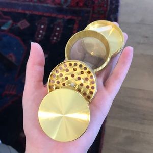 Gold Herb Grinder with Catcher